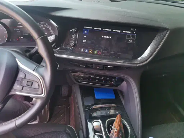 Buick Envision Plus — Фото автомобиля 5