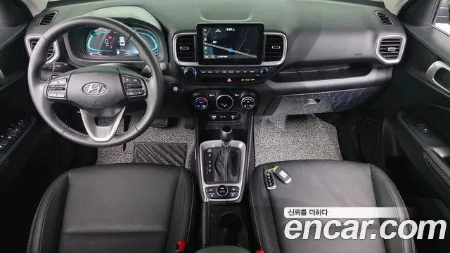 Hyundai Venue — Фото автомобиля 10