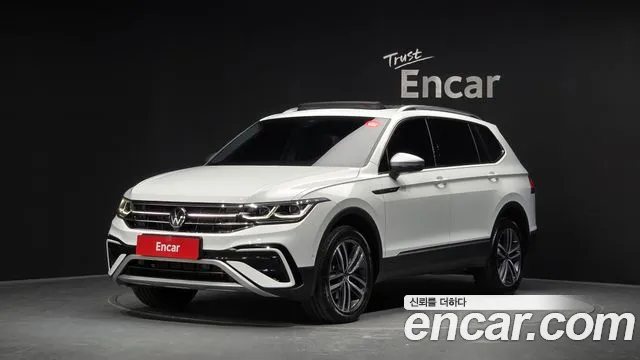 Фотография автомобиля — Volkswagen Tiguan