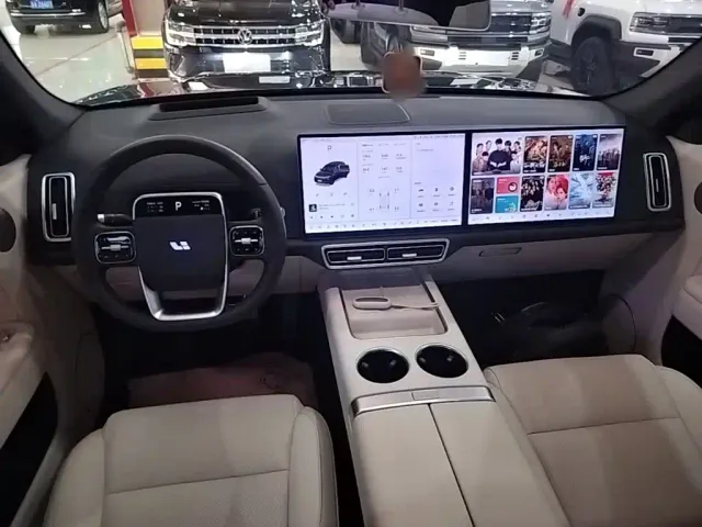Li Auto L7 — Фото автомобиля 9