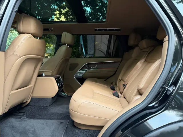 Land Rover Range Rover — Фото автомобиля 11