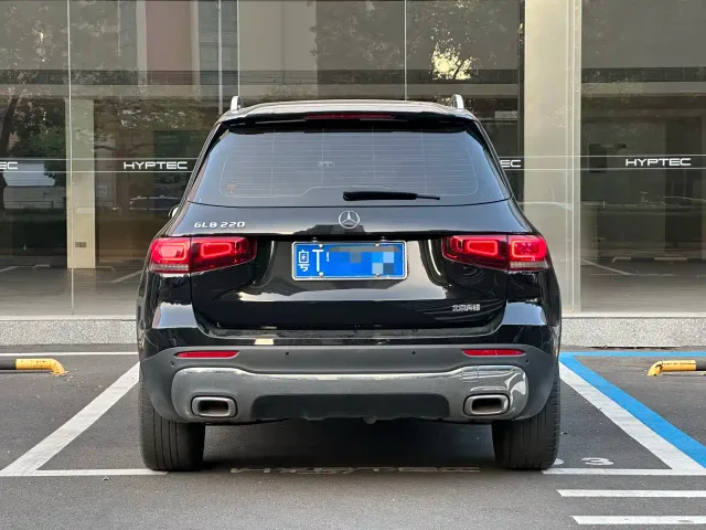 Mercedes-Benz GLB-Class — Фото автомобиля 4