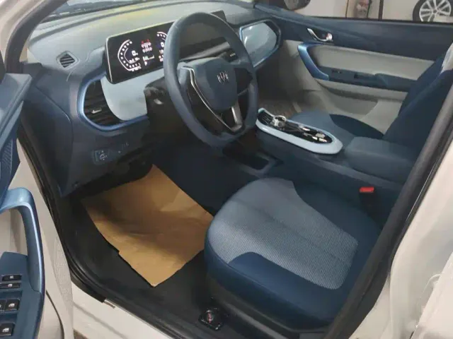 Changan Benben E-Star — Фото автомобиля 9