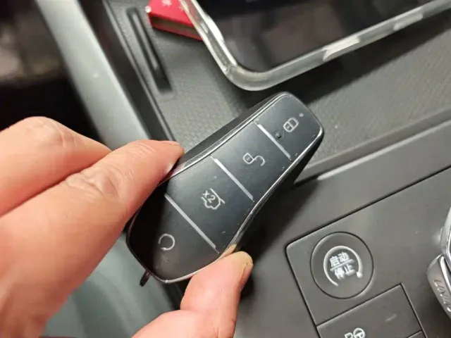 BYD Qin PLUS — Фото автомобиля 8