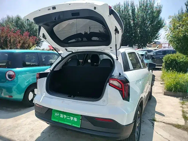 Geely Geometry E Firefly — Фото автомобиля 18