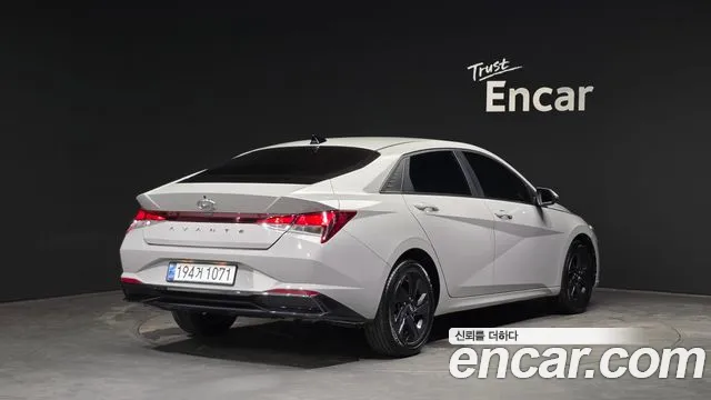 Hyundai AVANTE Smart — Фото автомобиля 2