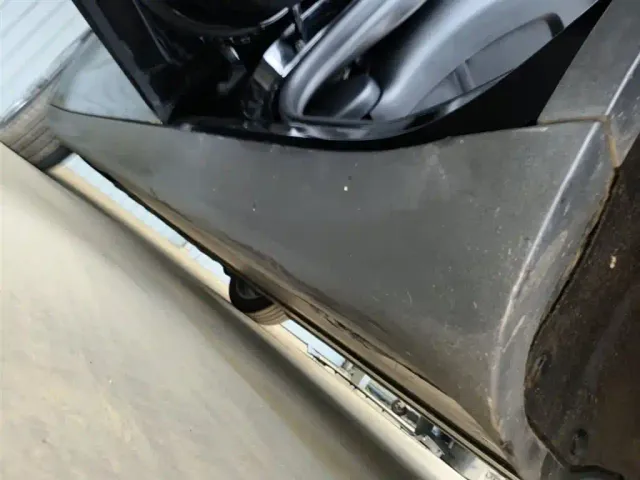 Tesla Model Y — Фото автомобиля 21