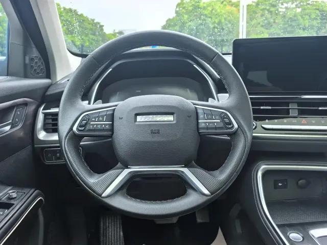 Haval H6 — Фото автомобиля 6