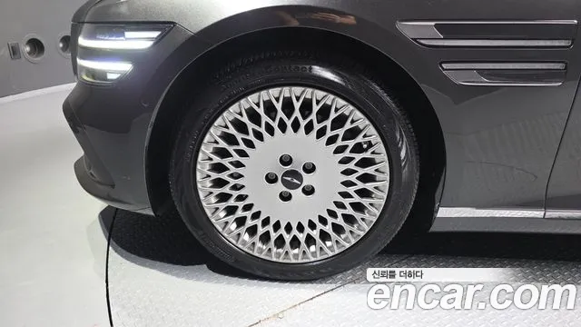 Фотография автомобиля — Genesis G80 G80 (RG3) Бензин 2.5 турбо AWD