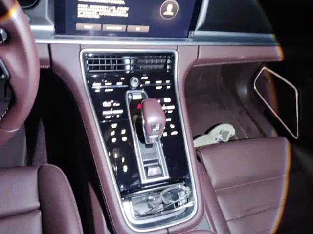 Porsche Panamera — Фото автомобиля 16