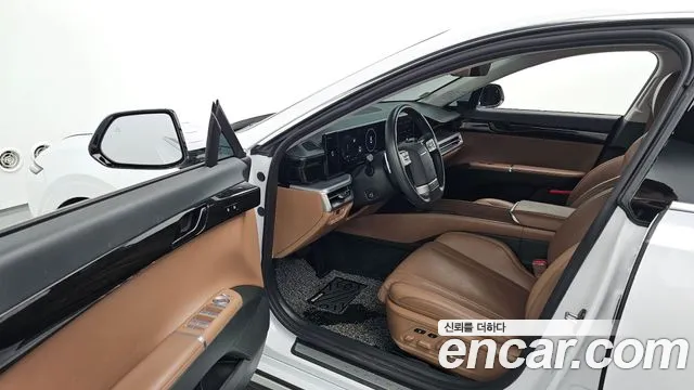 Hyundai Grandeur GN7 — Фото автомобиля 15