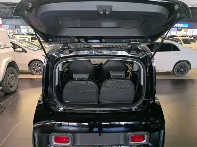 Baojun KiWi EV — Фото автомобиля 18
