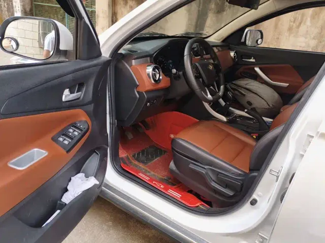 BAIC Ruixiang X3 — Фото автомобиля 17