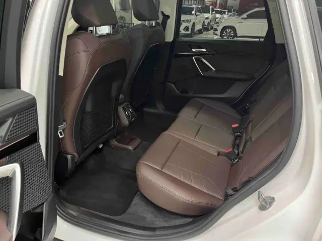 BMW X1 — Фото автомобиля 19