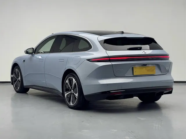 Nio ET5 Touring — Фото автомобиля 4