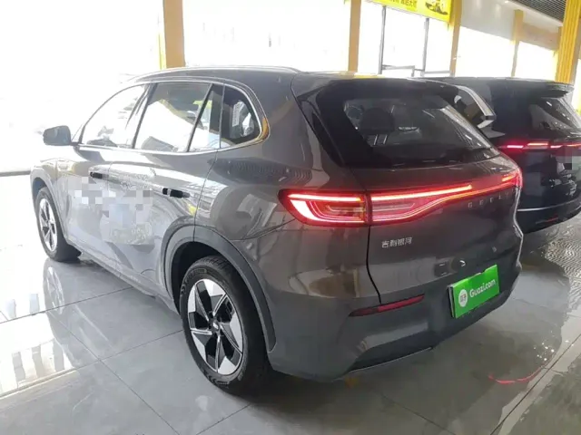 Geely Galaxy E5 — Фото автомобиля 4