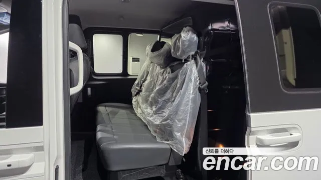 Hyundai Staria Staria — Фото автомобиля 11