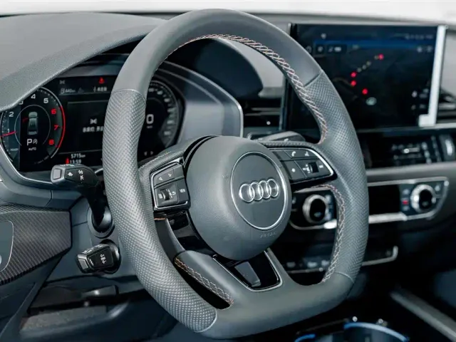 Audi A4L — Фото автомобиля 9