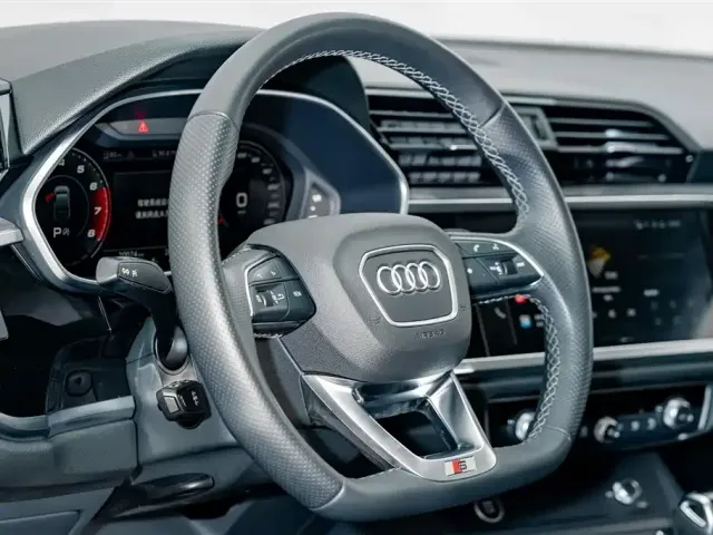 Audi Q3 Sportback — Фото автомобиля 9