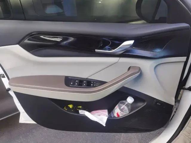 BYD Qin PLUS — Фото автомобиля 7