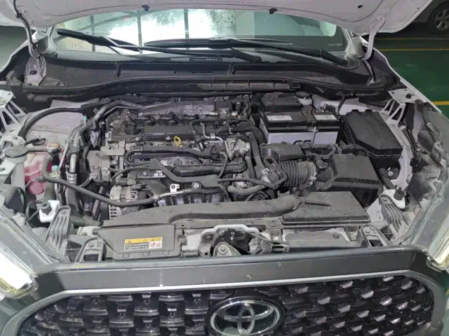 Toyota Corolla Cross — Фото автомобиля 10