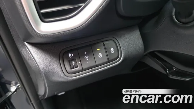 Hyundai Venue Venue 1.6 Premium — Фото автомобиля 17