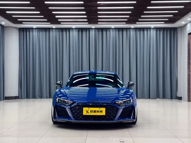 Audi R8 — Фото автомобиля 2