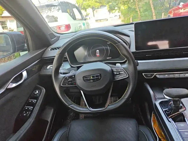 Geely Xingrui — Фото автомобиля 2