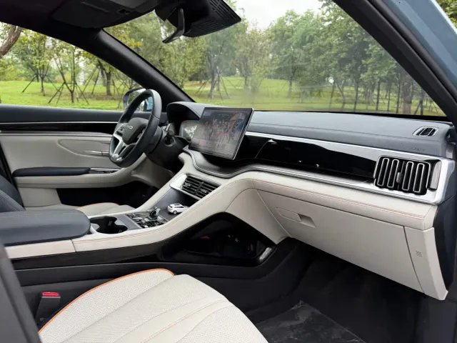 BYD Song PLUS — Фото автомобиля 11
