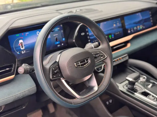 Geely Xingyue L — Фото автомобиля 8