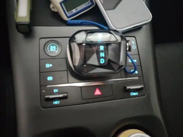 BYD Qin PLUS — Фото автомобиля 16