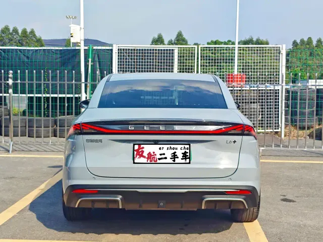 Geely Galaxy L6 — Фото автомобиля 4