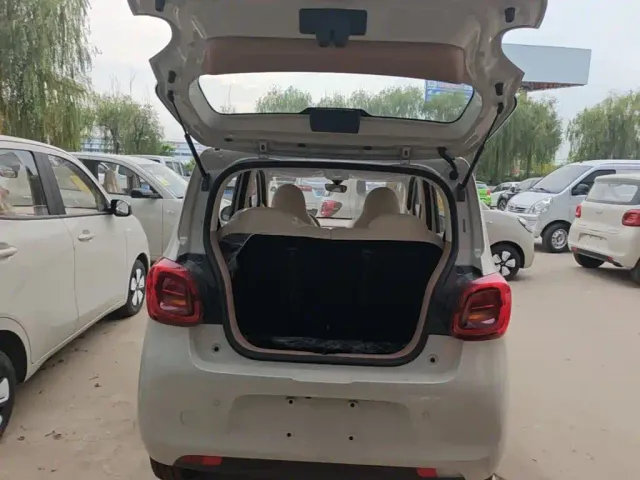 Wuling Hongguang Mini EV — Фото автомобиля 18