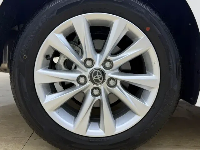 Toyota Corolla — Фото автомобиля 24