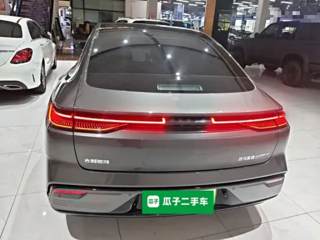 Geely Galaxy Xingyao 8 — Фото автомобиля 5