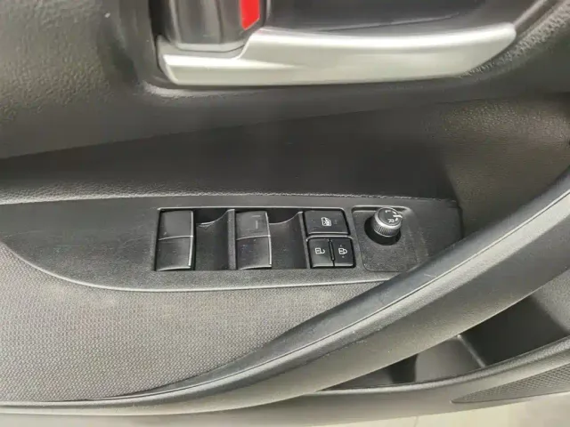 Toyota Corolla — Фото автомобиля 9