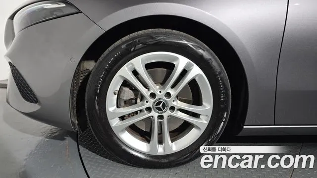 Mercedes-Benz A-Class W177 — Фото автомобиля 5