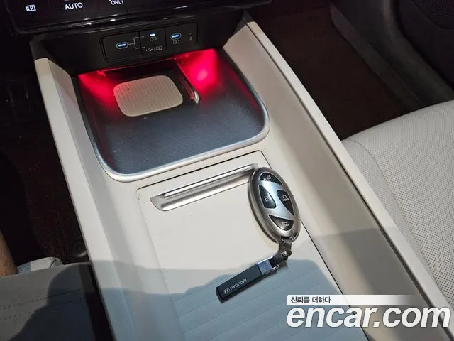 Hyundai Grandeur GN7 — Фото автомобиля 16