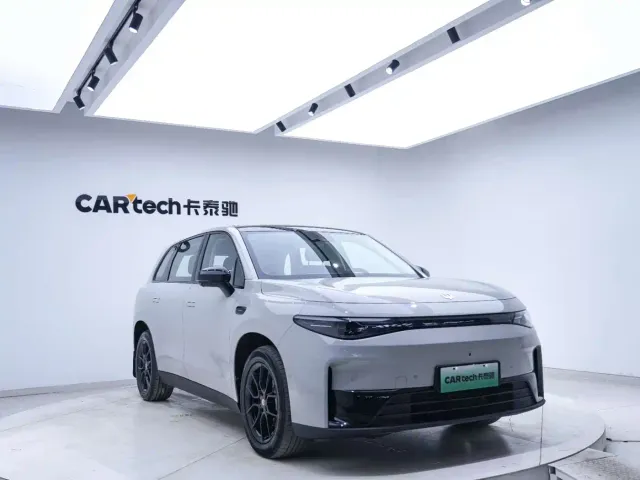 Leapmotor Leapmotor C10 2024 530 Smart Edition — Фото автомобиля 6