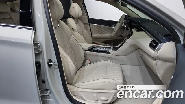 Genesis G70 G70 (New) — Фото автомобиля 26