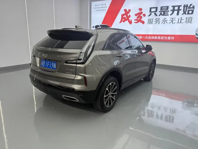 Cadillac XT4 — Фото автомобиля 6