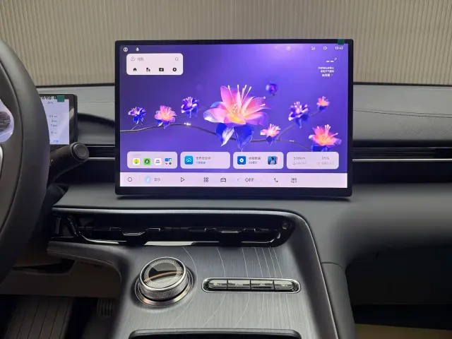 Geely Galaxy E5 — Фото автомобиля 9