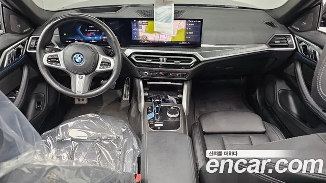 BMW i4 — Фото автомобиля 10