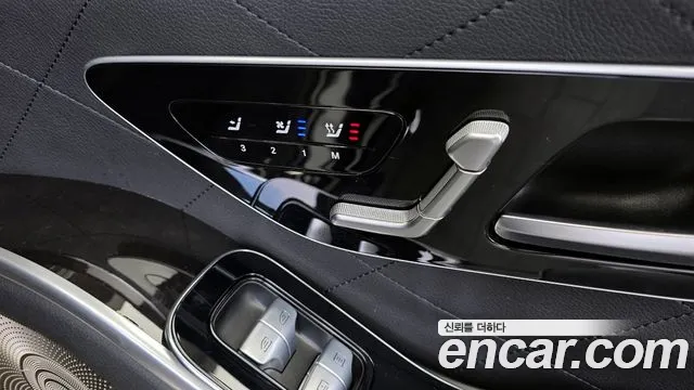Mercedes-Benz S-Class — Фото автомобиля 18