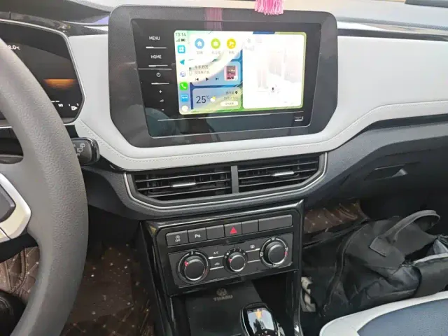 Volkswagen Tharu — Фото автомобиля 9
