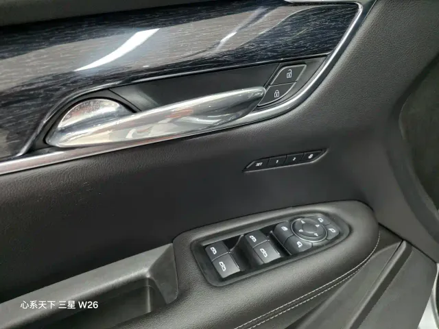 Cadillac XT5 — Фото автомобиля 6