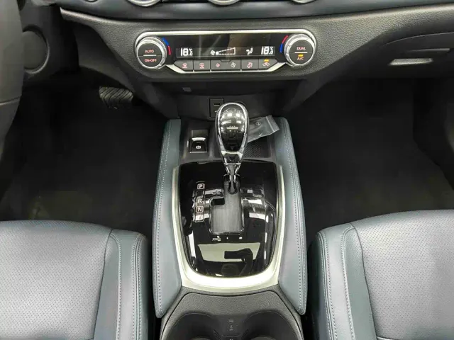 Nissan X-Trail — Фото автомобиля 12