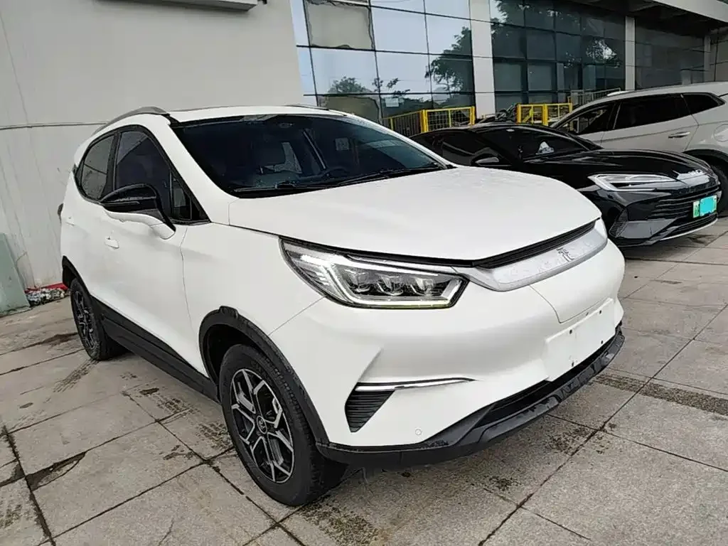 BYD Yuan Pro 2021 401KM Premium Model — Фото автомобиля 21