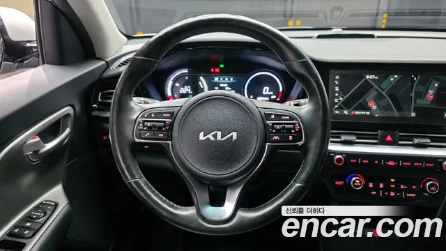 Kia Niro Niro Plus Air — Фото автомобиля 13