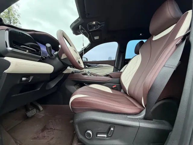 Geely Xingyue L — Фото автомобиля 10